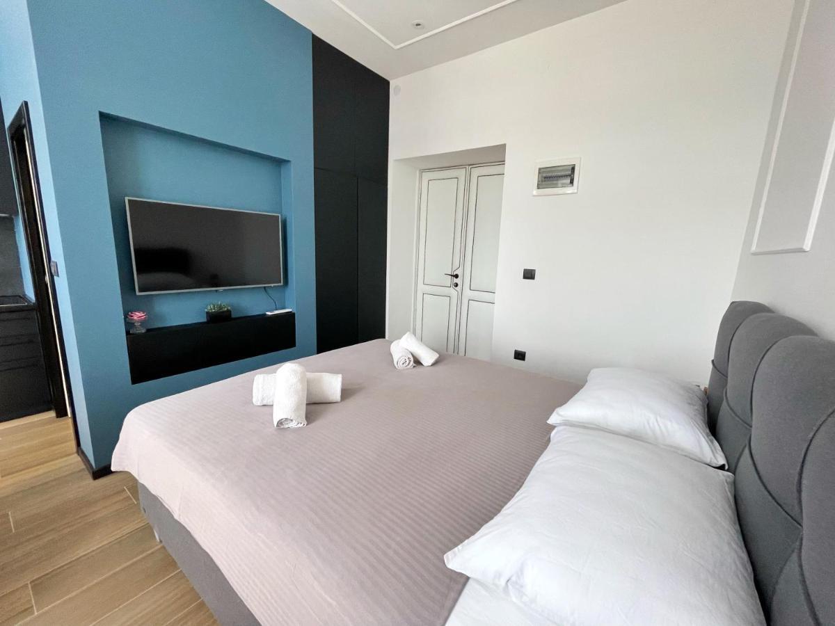 Navis City Apartments Pula Exterior foto